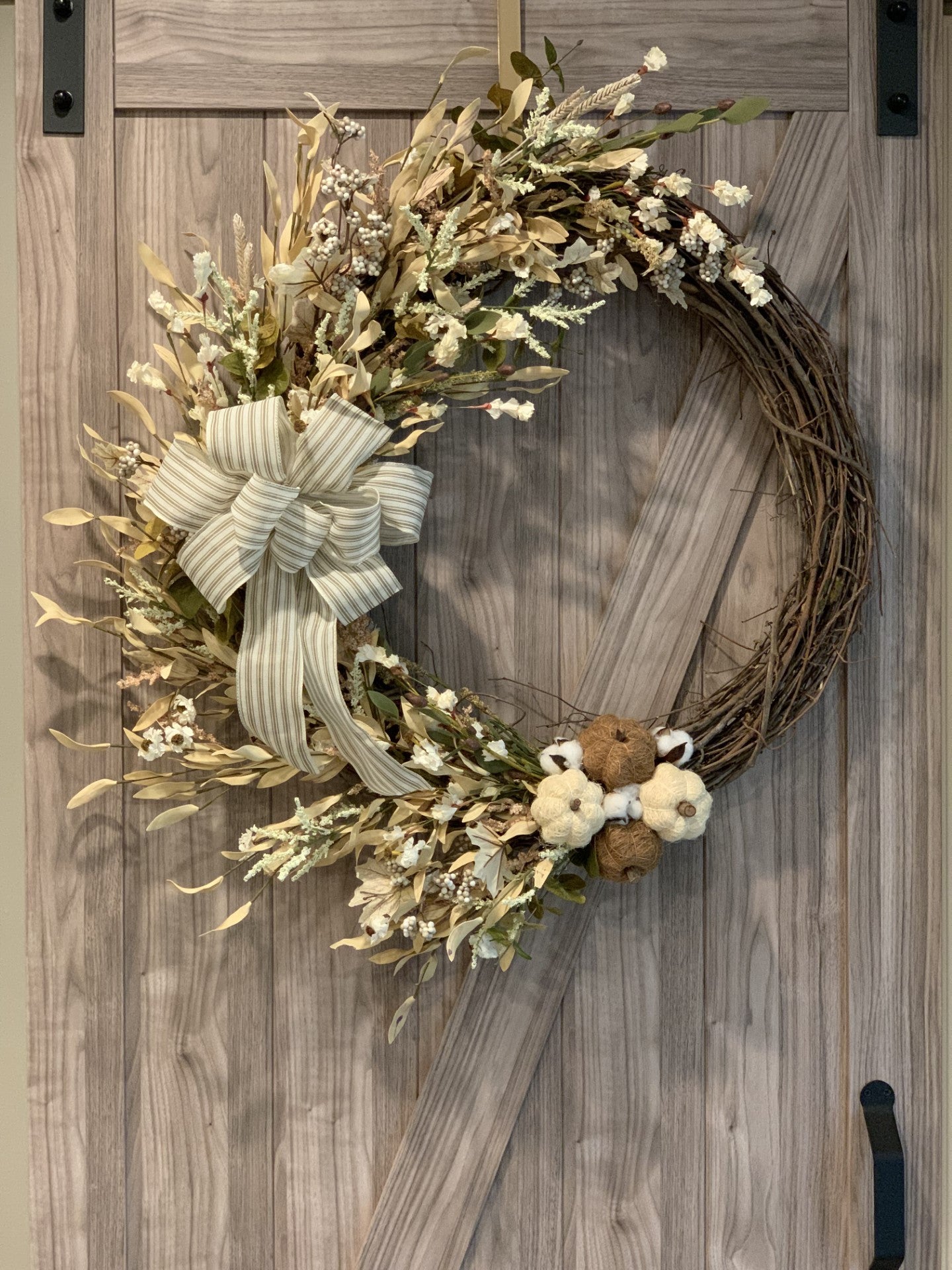 Extra- Large Seasonal Wreath - Autumn Calm